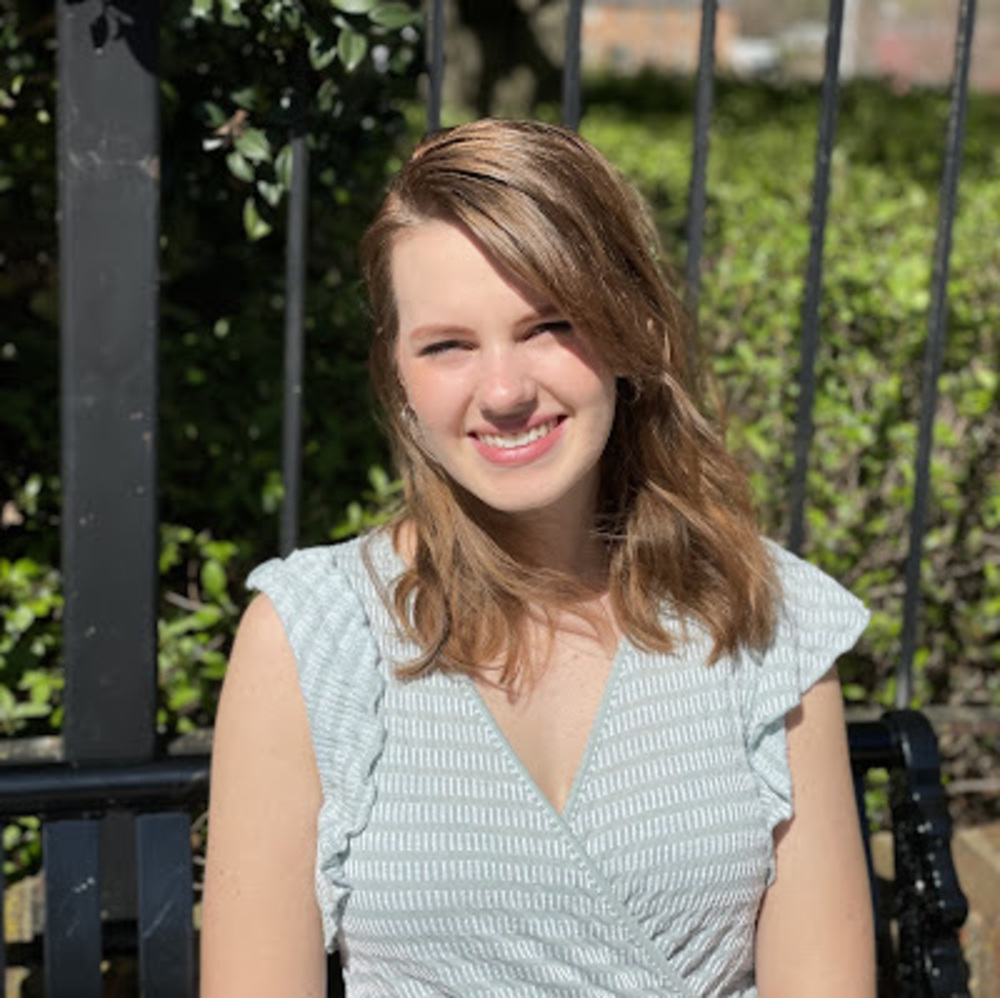 Meet your Posher, Makella